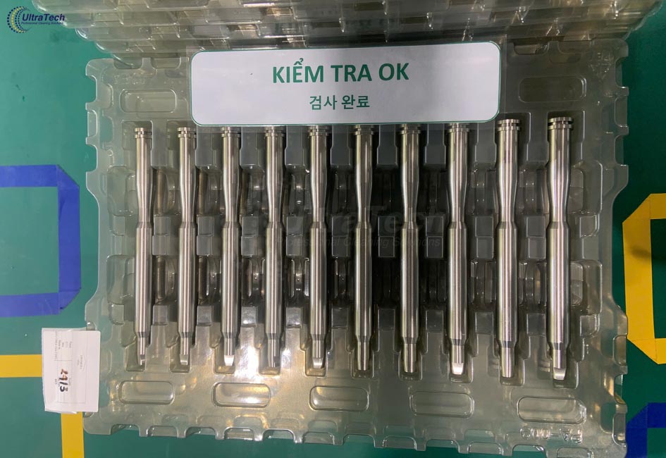 rua-linh-kien-bam-dau-va-bui-kim-loai