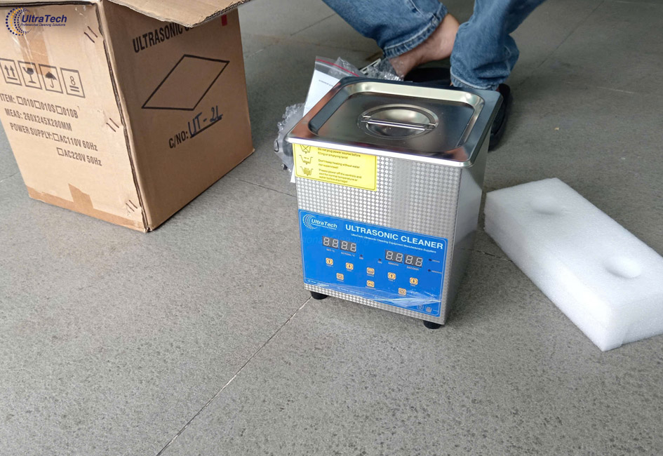 rua-linh-kien-gi-set-lau-ngay-bang-be-rua-sieu-am