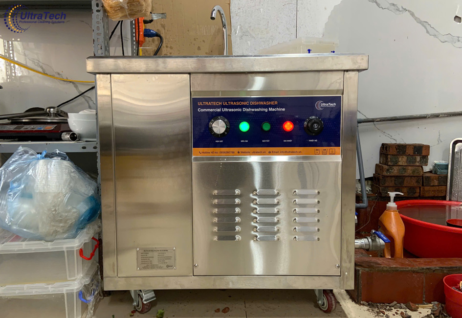 be-rua-bat-sieu-am-rua-bat-nha-hang