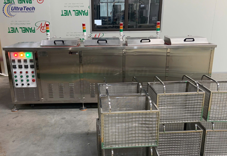 be-sieu-am-4-bon-rua-linh-kien-co-khi