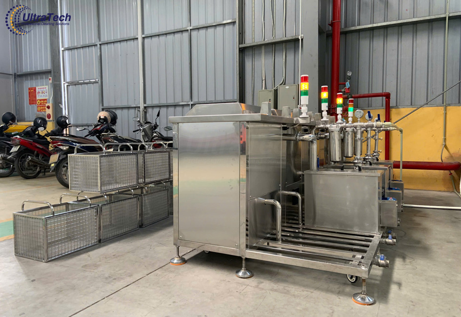 be-sieu-am-4-bon-rua-linh-kien-co-khi