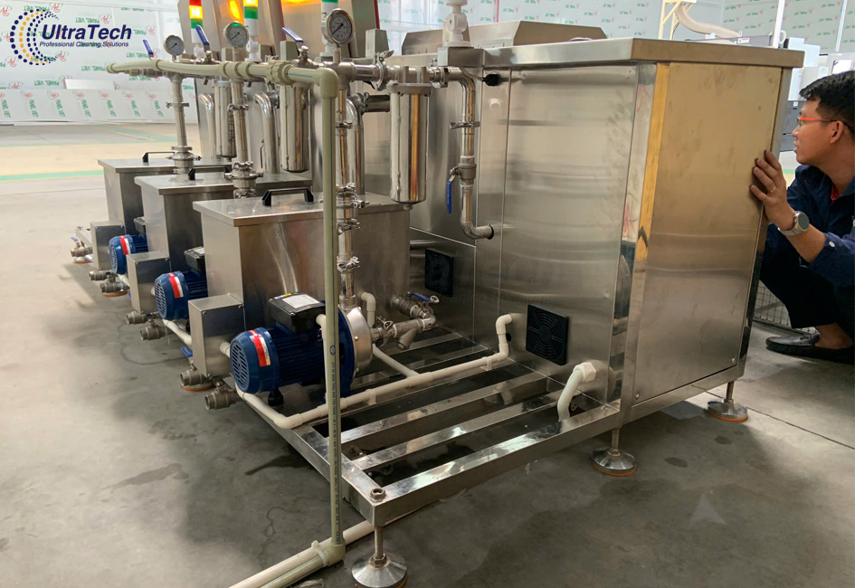 be-sieu-am-4-bon-rua-linh-kien-co-khi