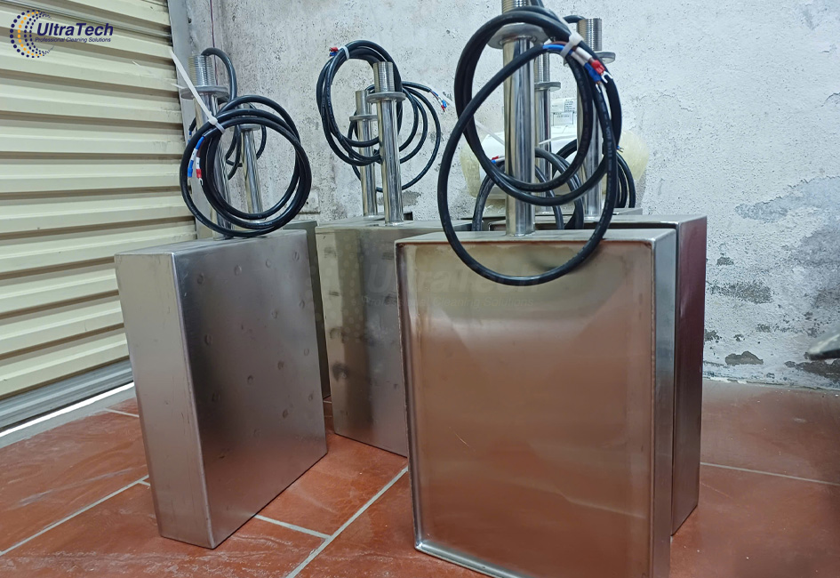 bo-chuyen-doi-song-sieu-am-tich-hop-loat-be-co-san-rua-linh-kien