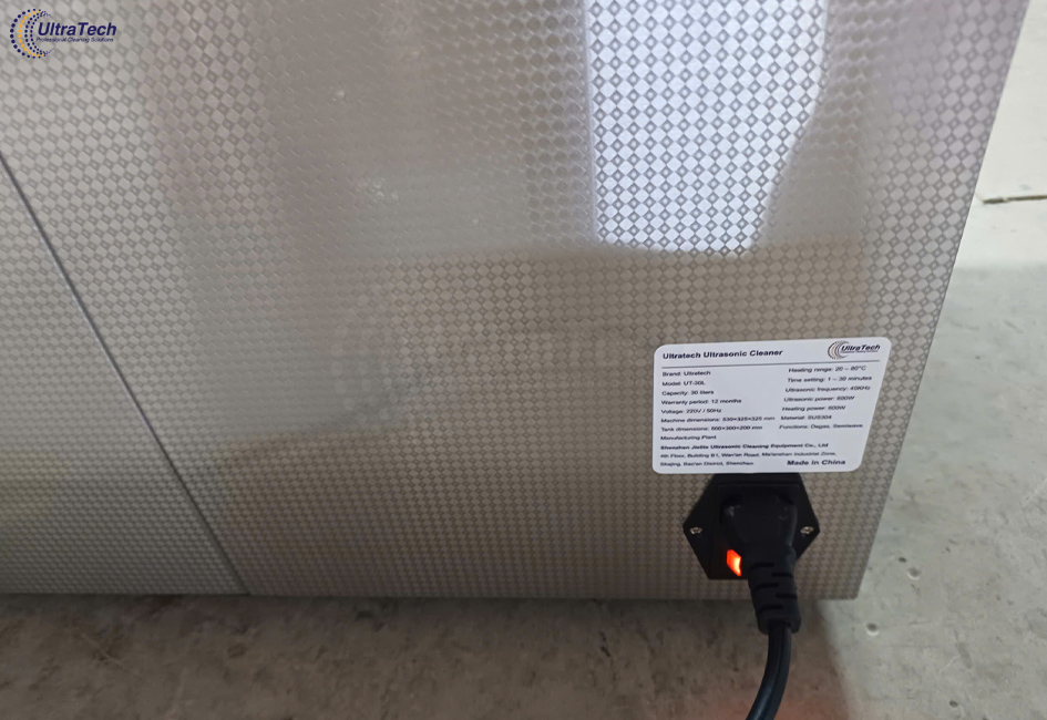 may-rua-sieu-am-rua-linh-kien-co-khi-dinh-dau-mo